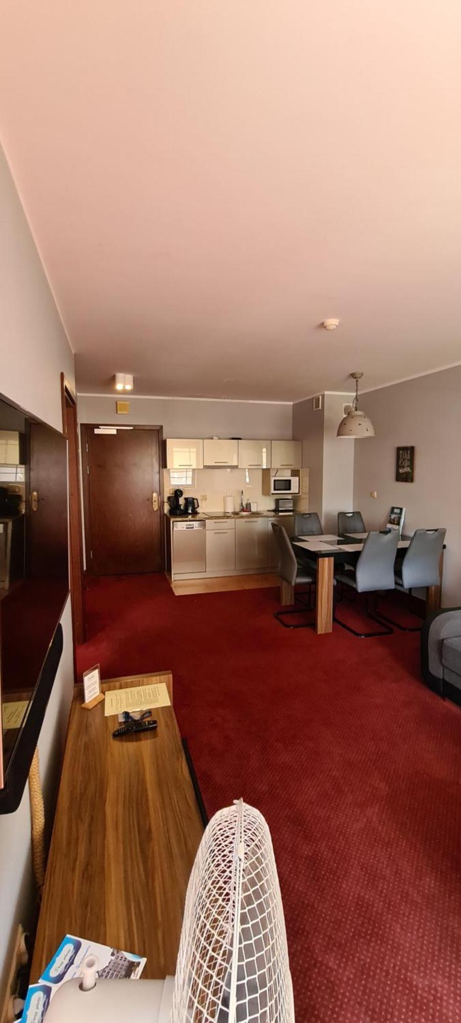 "Przy Plazy" Apartamenty Premium Continental Krynica Morska Ngoại thất bức ảnh